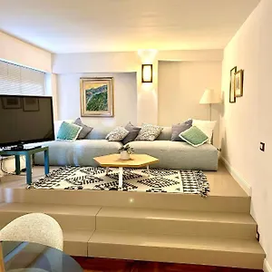 https://taormina-casa-liliana.taorminaitalyhotels.com