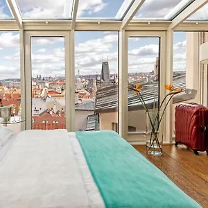 https://malostranska-residence.praguehotelsweb.com
